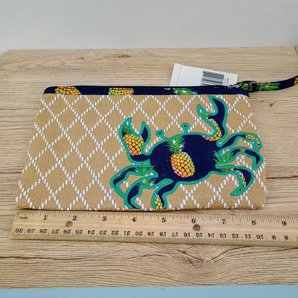 Vera Bradley Wristlet Pouch Beach Toucan Party Crab Pineapple Woven Tan Blue NEW